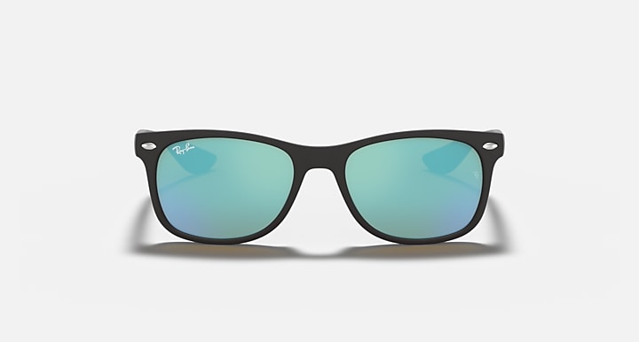 Ray-Ban New Wayfarer Kids 0RJ9052S Sunglasses